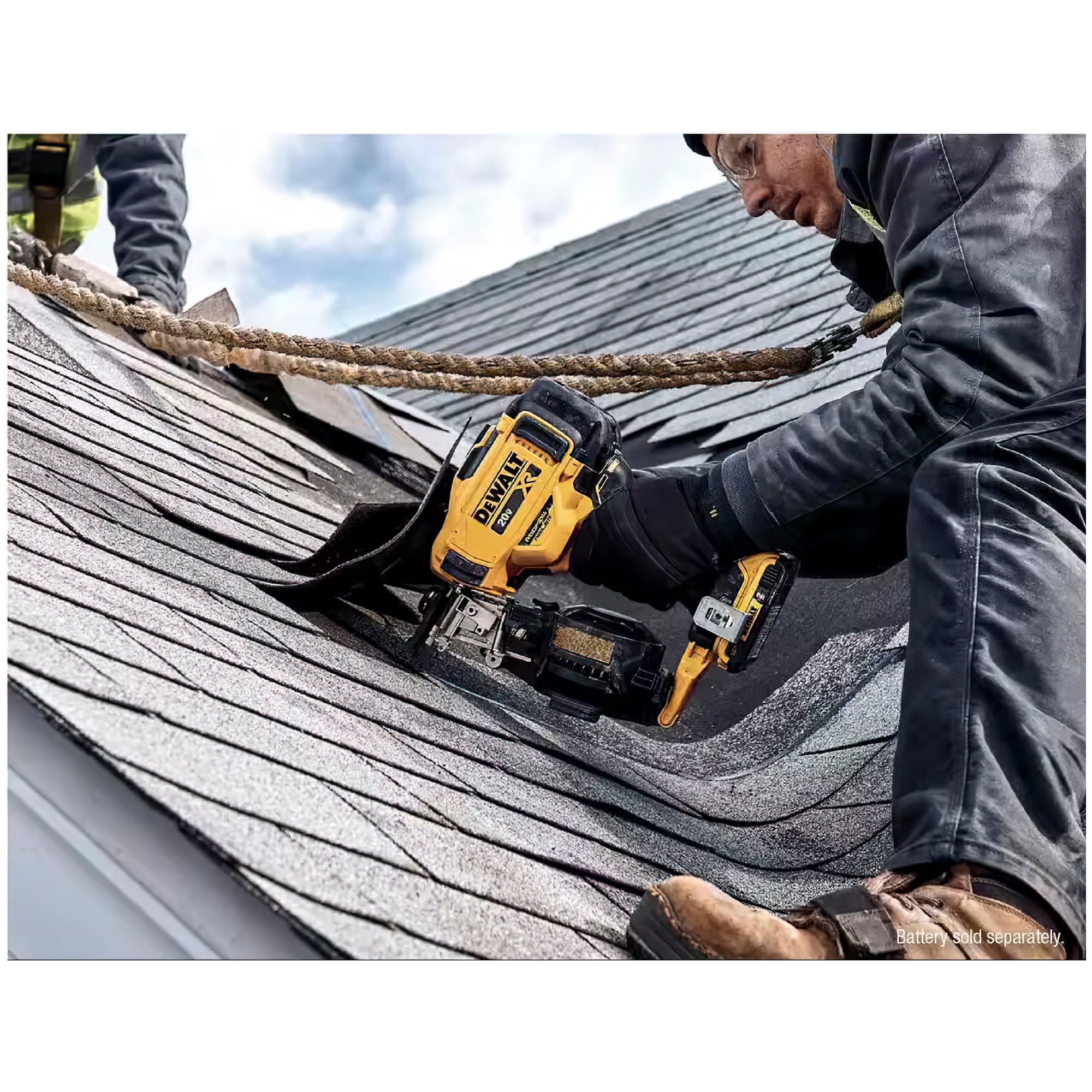 CORDLESS ROOFING NAILER